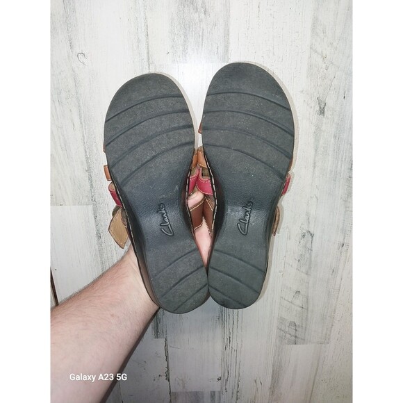 Clarks Collection Sandals Women's Size 7M Leather Multicolor Straps - Picture 10 of 10